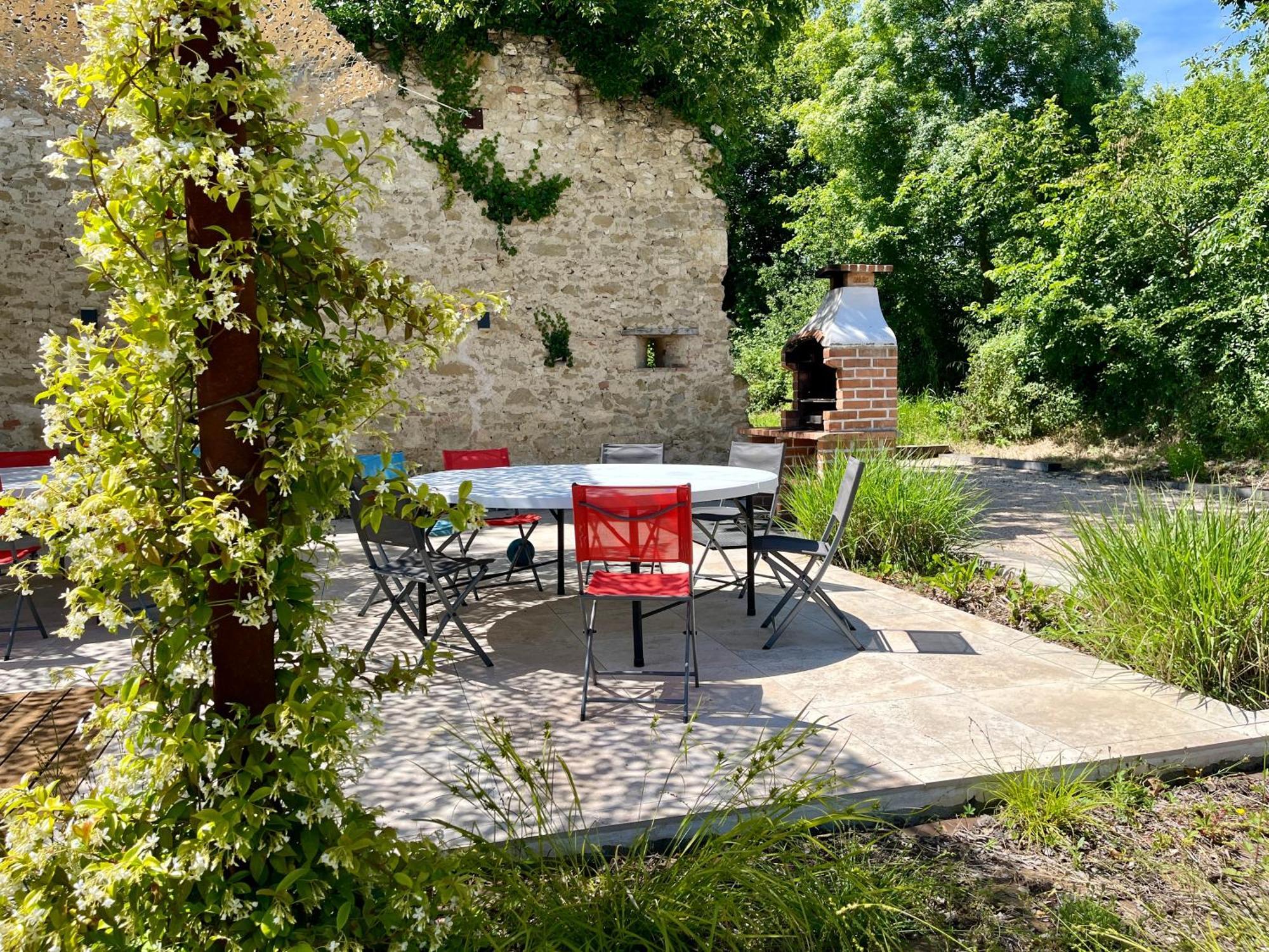 Gite Campagne Famille 15 Pers Piscine Chauffee Jeux Enfants Petanque Saint-Sauvy Eksteriør billede